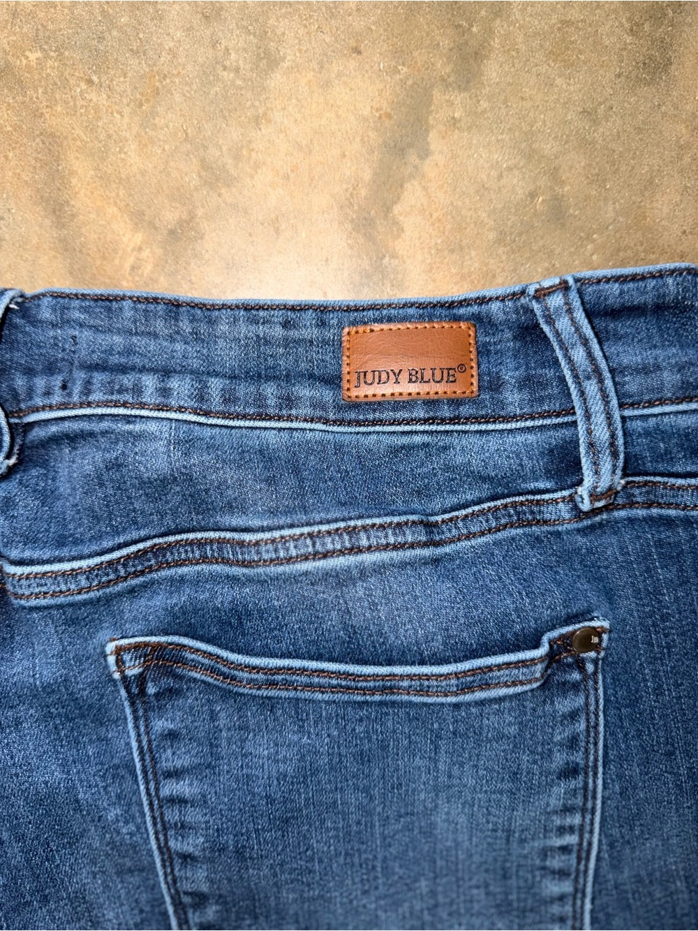 Judy Blue Slim Fit Jeans 18W Medium Wash Stretch Plus Size - Picture 3 of 13